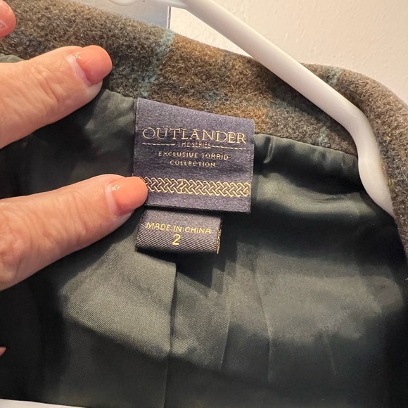 Excellent condition, worn once. - Picture 2 of 2